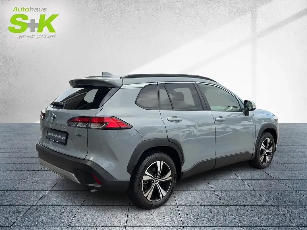 Toyota Corolla Cross - Thumbnail 4