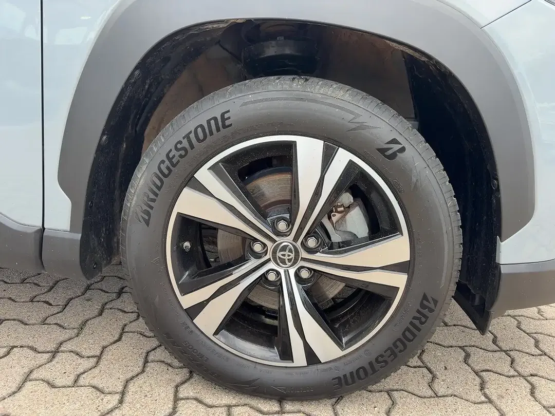 Toyota Corolla Cross - Thumbnail 7