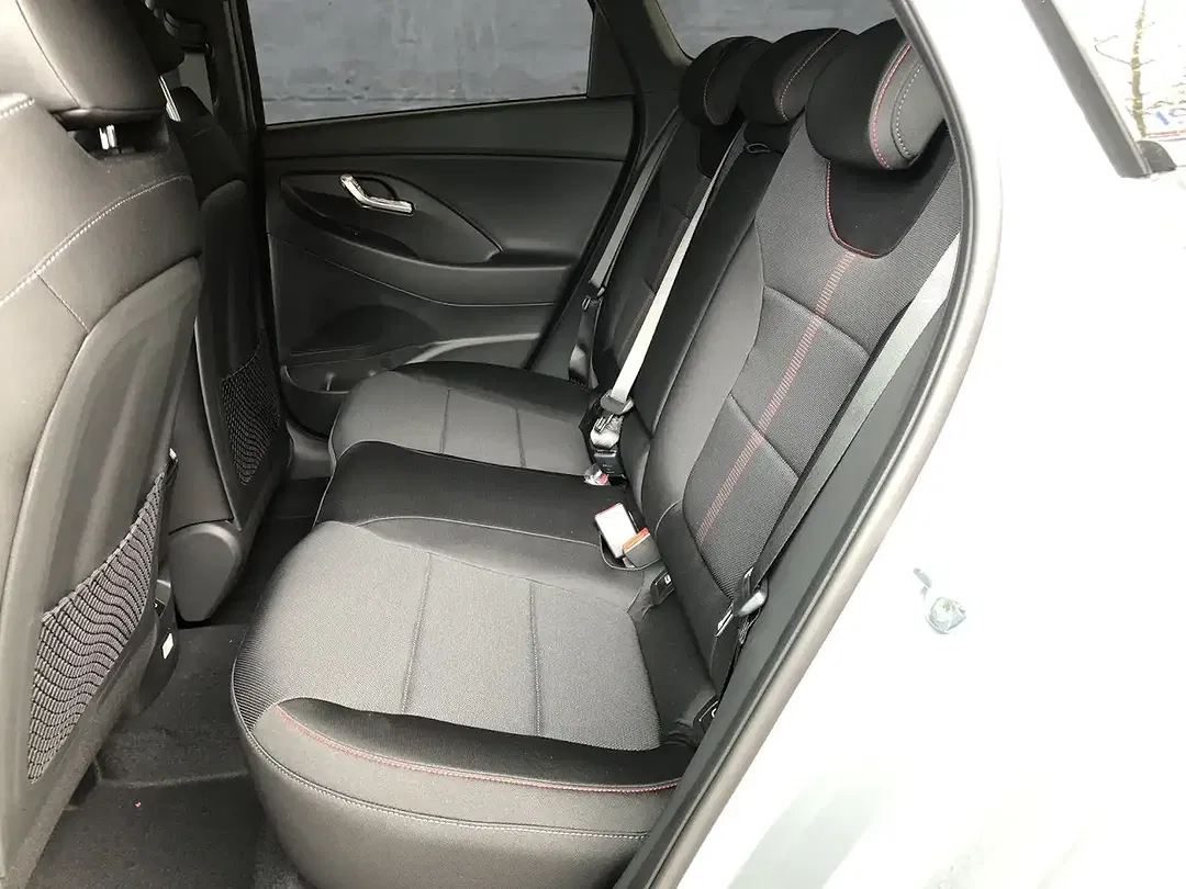 Hyundai i30 - Thumbnail 12