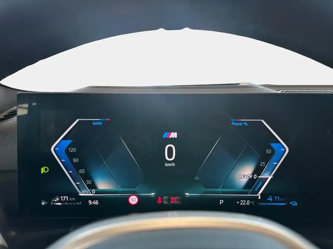 BMW 330 - Thumbnail 12