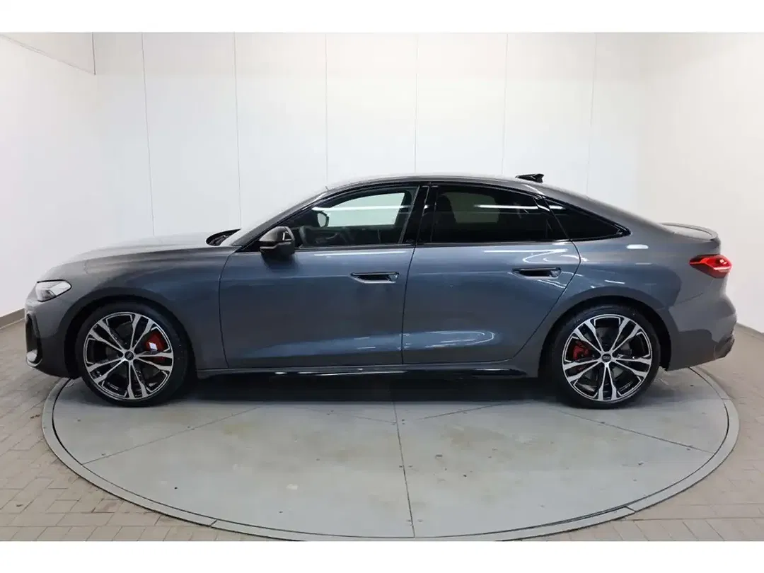 Audi S5 - Thumbnail 4