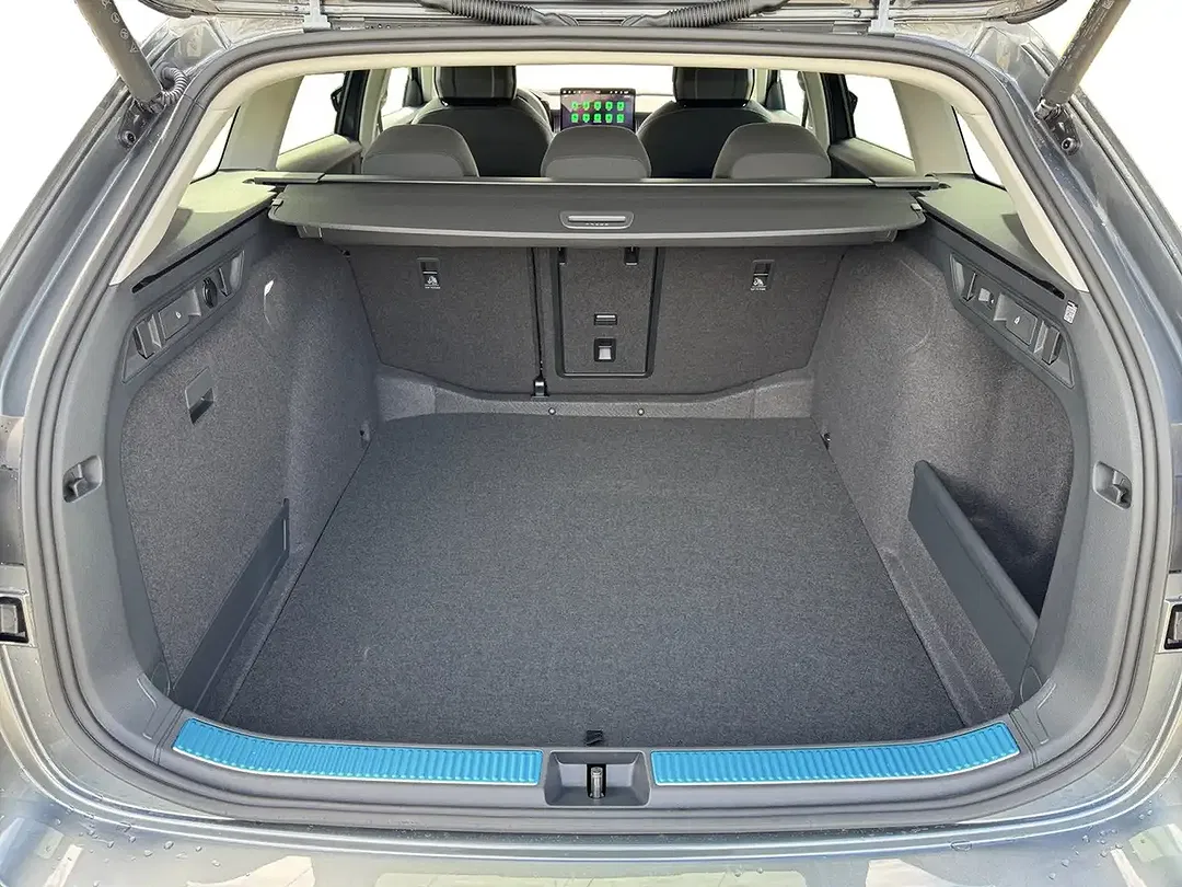 Skoda Superb - Thumbnail 6