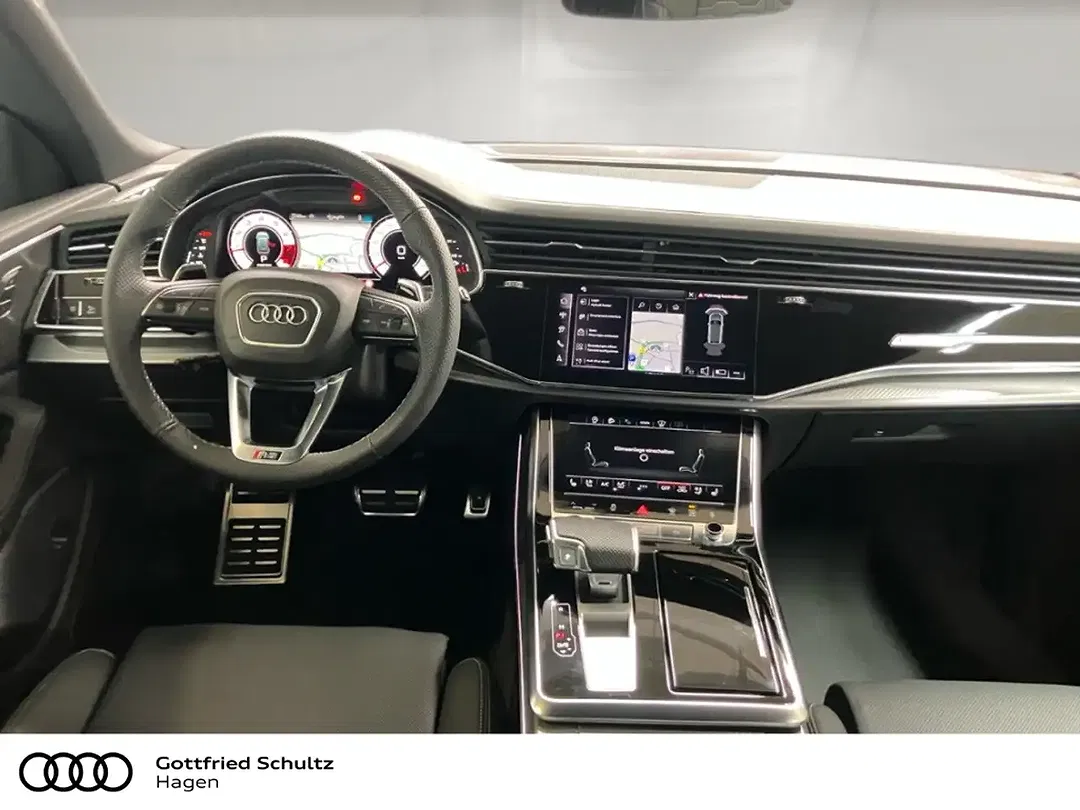Audi RS Q8 - Thumbnail 5