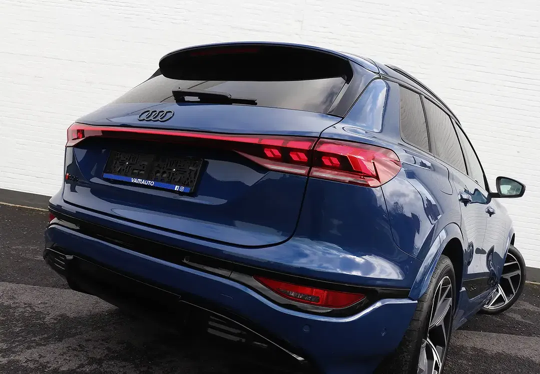 Audi SQ6 e-tron - Thumbnail 12