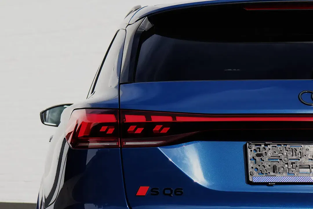 Audi SQ6 e-tron - Thumbnail 4