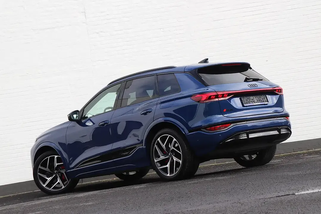 Audi SQ6 e-tron - Thumbnail 9
