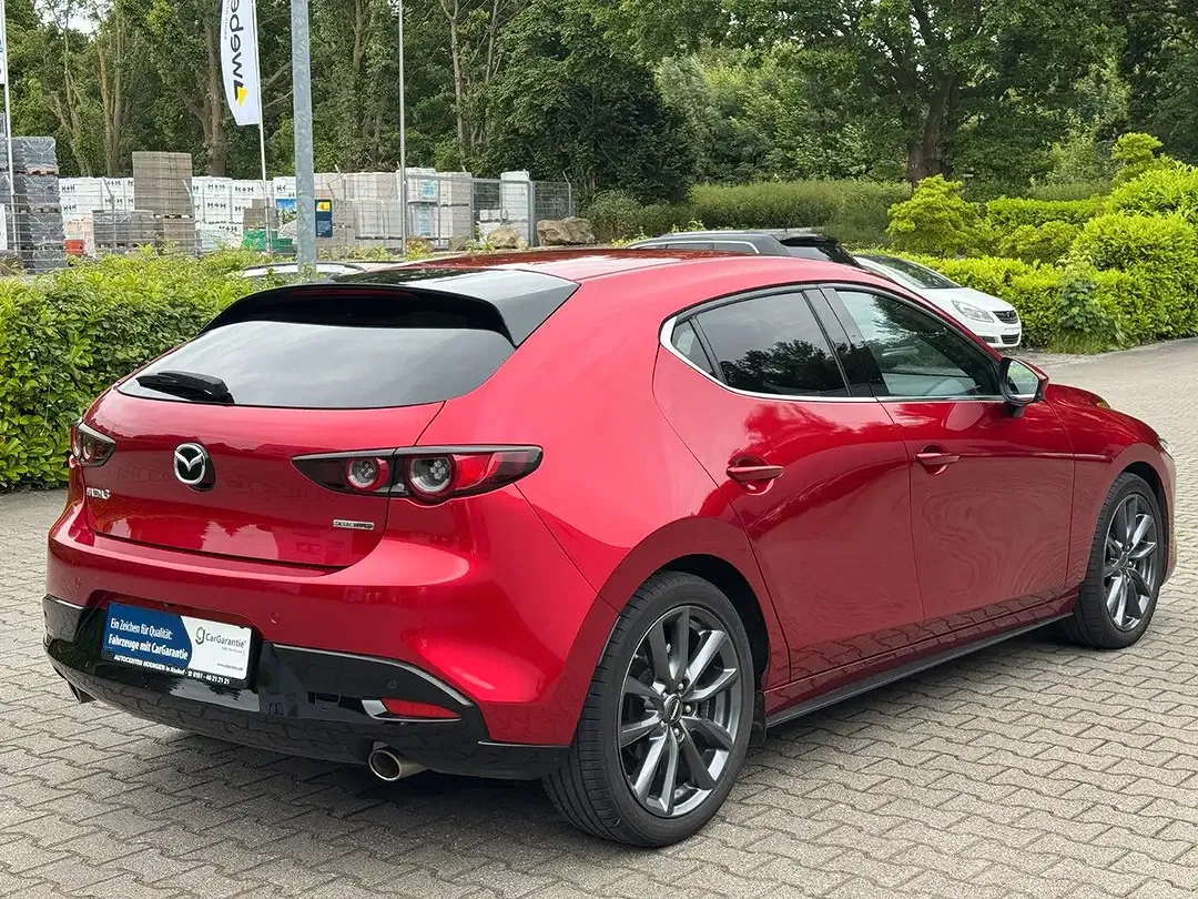 Mazda 3 - Thumbnail 10