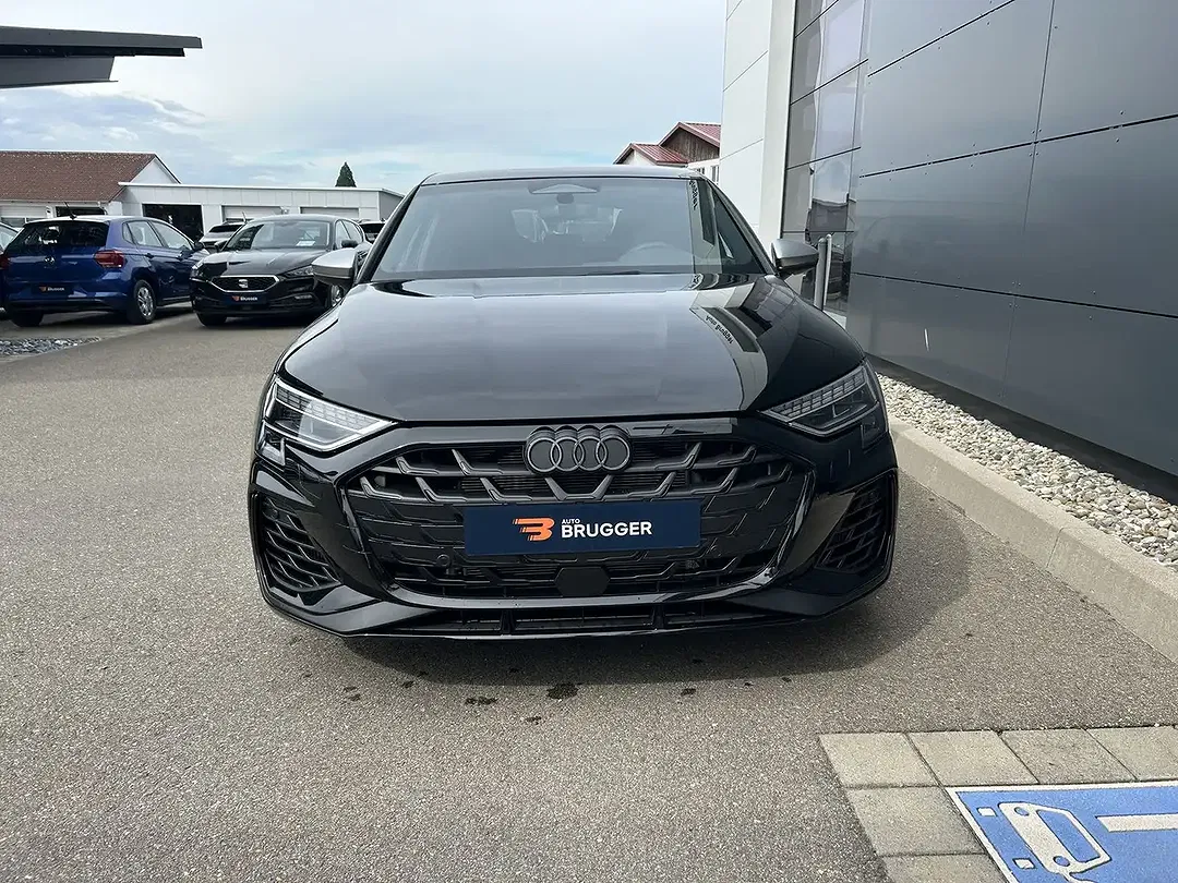 Audi S3 - Thumbnail 2
