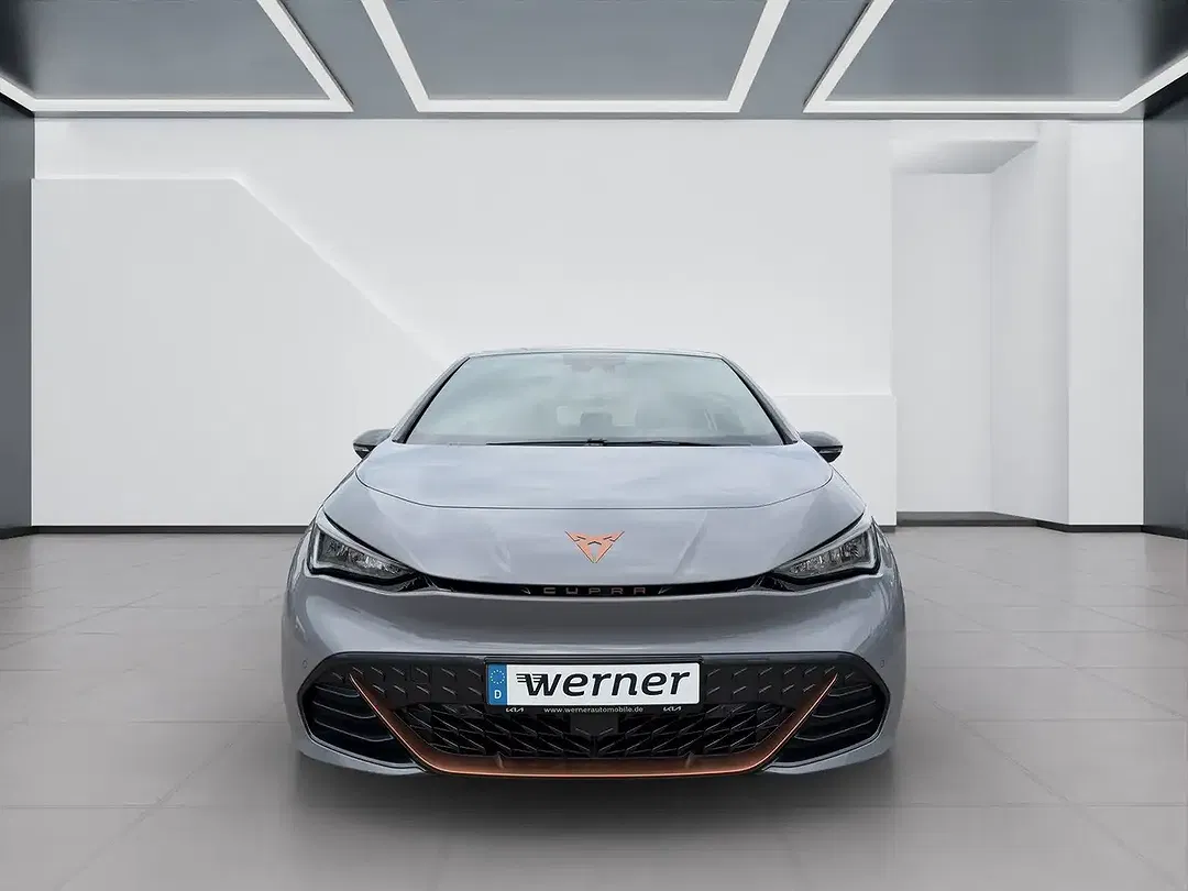 CUPRA Born - Thumbnail 3