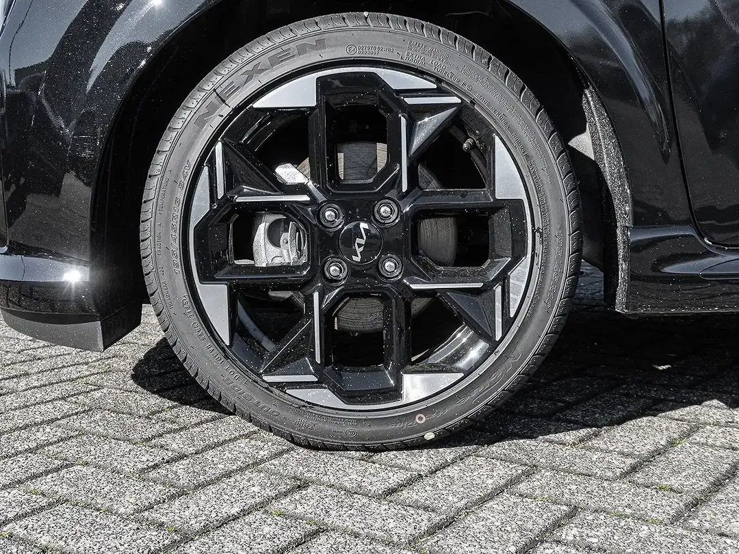 Kia Picanto - Thumbnail 3