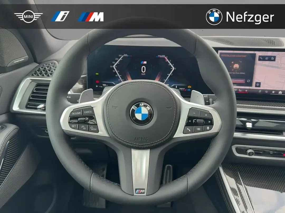 BMW X5 - Thumbnail 10