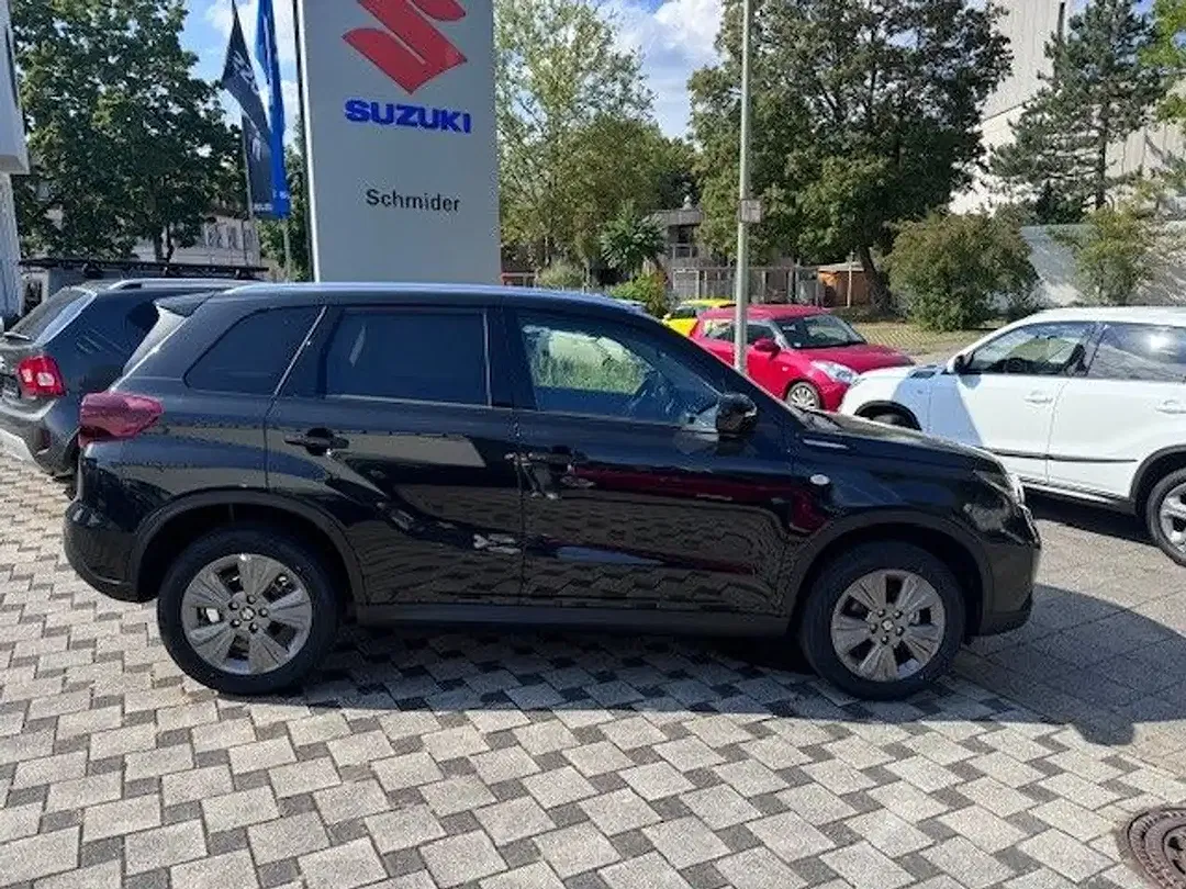 Suzuki Vitara - Thumbnail 9