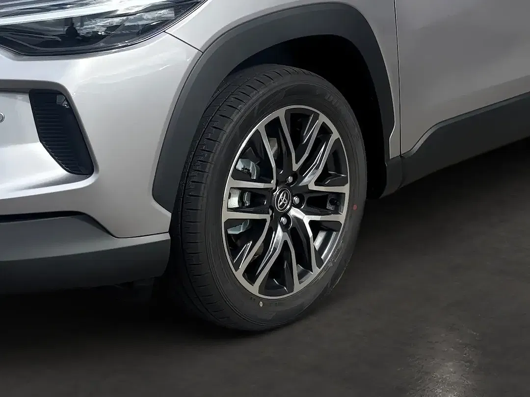Toyota Corolla Cross - Thumbnail 6