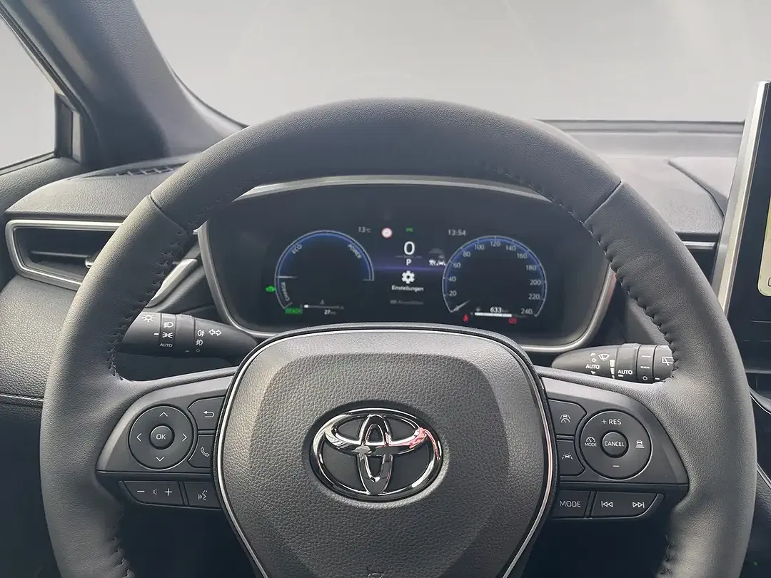 Toyota Corolla Cross - Thumbnail 8