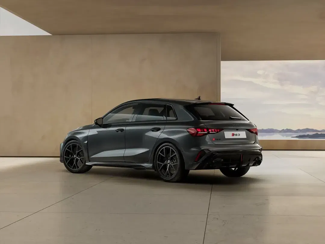 Audi RS3 - Thumbnail 5
