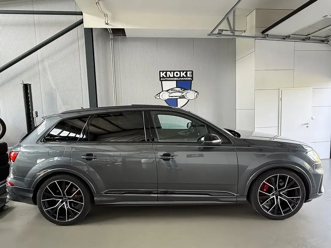 Audi SQ7 - Thumbnail 2
