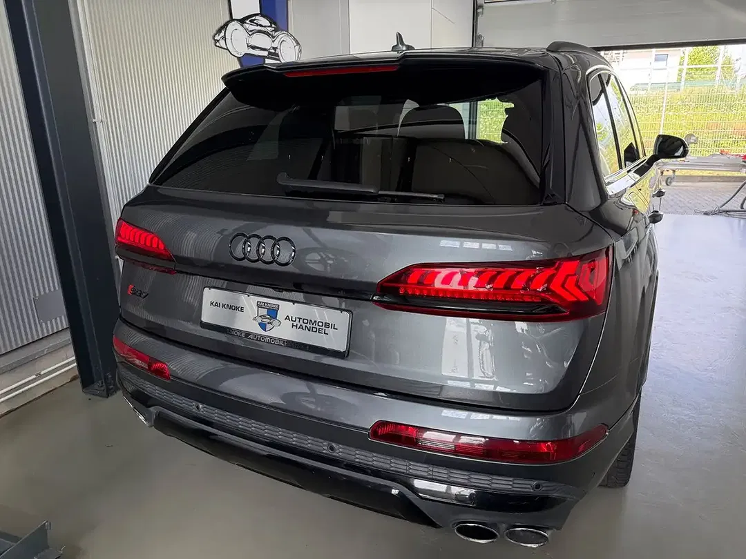 Audi SQ7 - Thumbnail 4