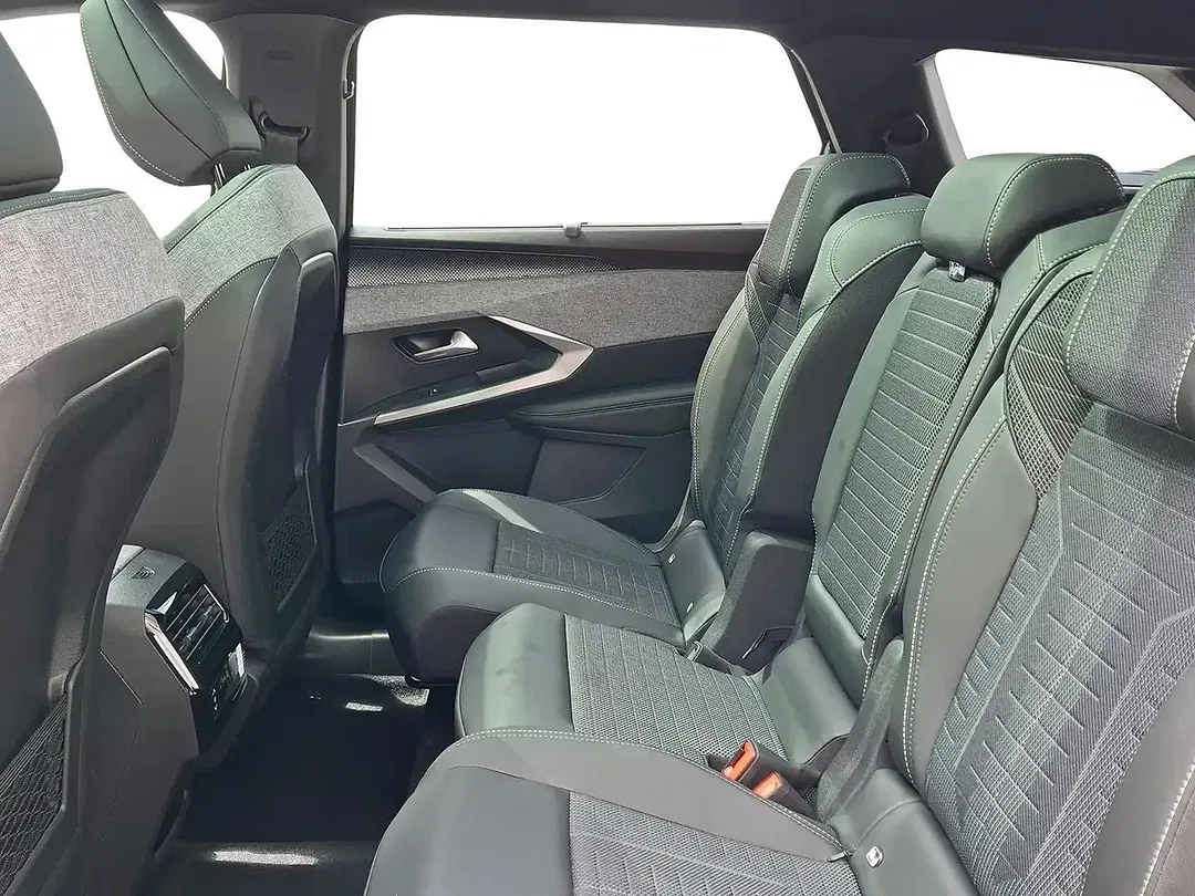 Peugeot 5008 - Thumbnail 8
