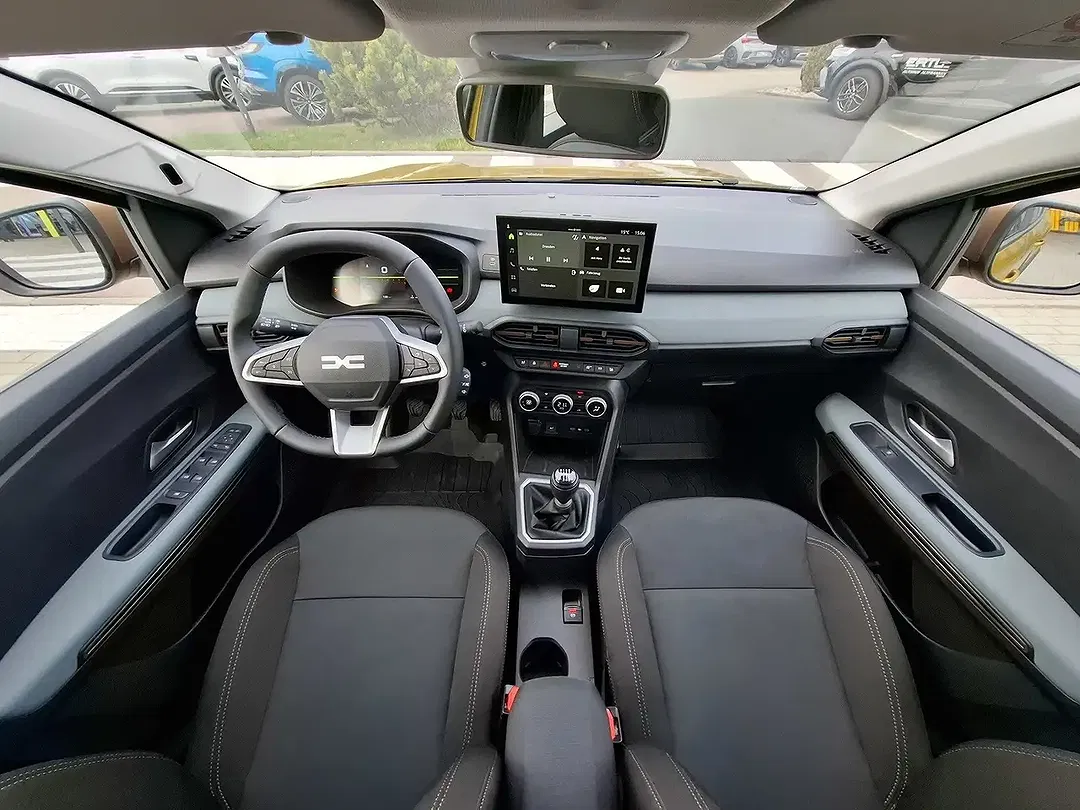 Dacia Sandero - Thumbnail 15