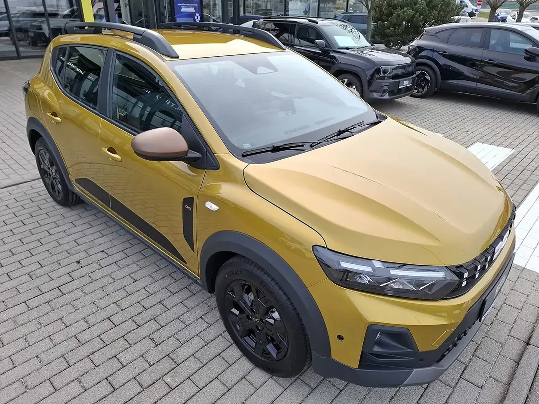 Dacia Sandero - Thumbnail 4