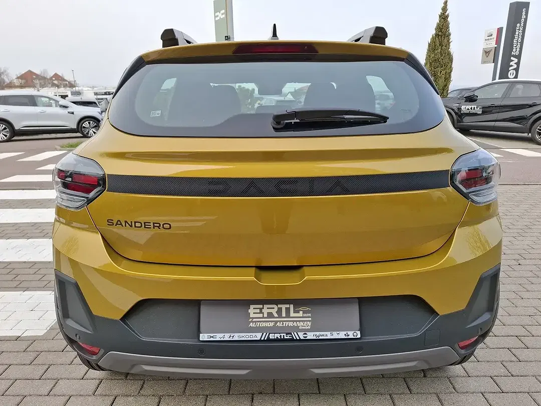 Dacia Sandero - Thumbnail 8