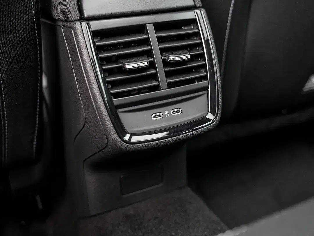 Skoda Scala - Thumbnail 8