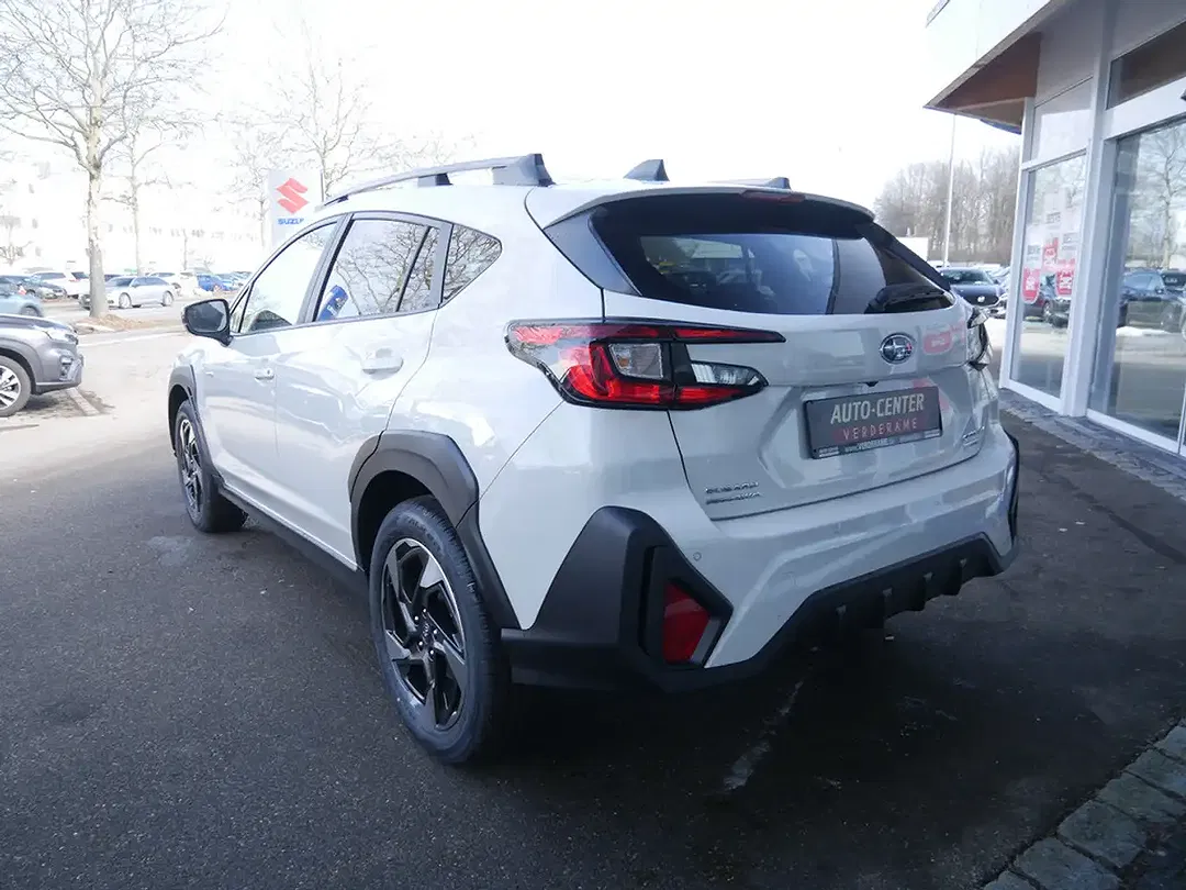 Subaru Crosstrek - Thumbnail 6