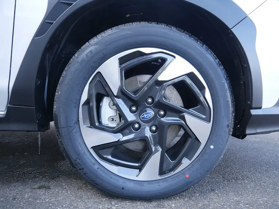 Subaru Crosstrek - Thumbnail 7