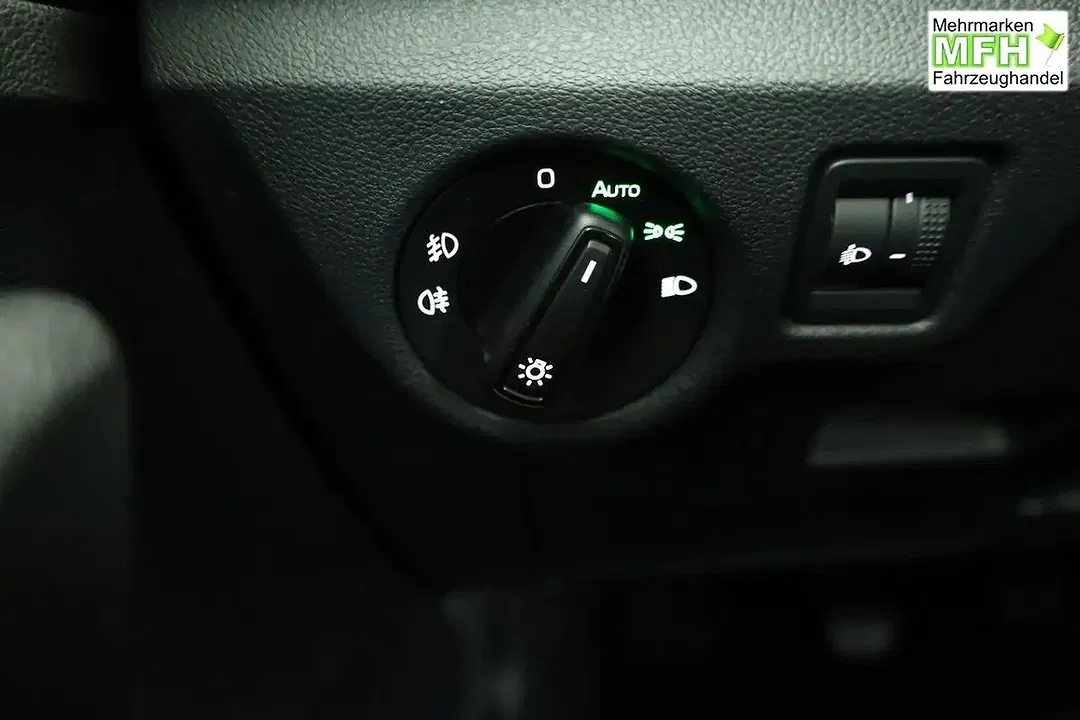 Skoda Kamiq - Thumbnail 7
