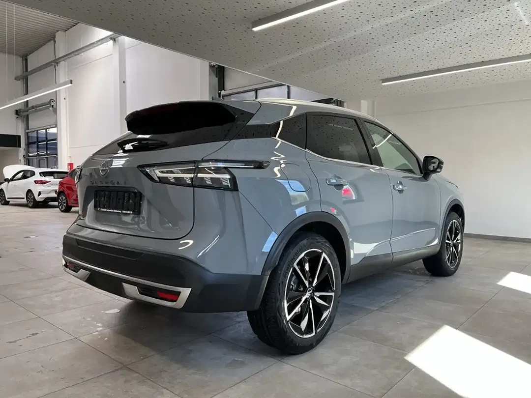 Nissan Qashqai - Thumbnail 4