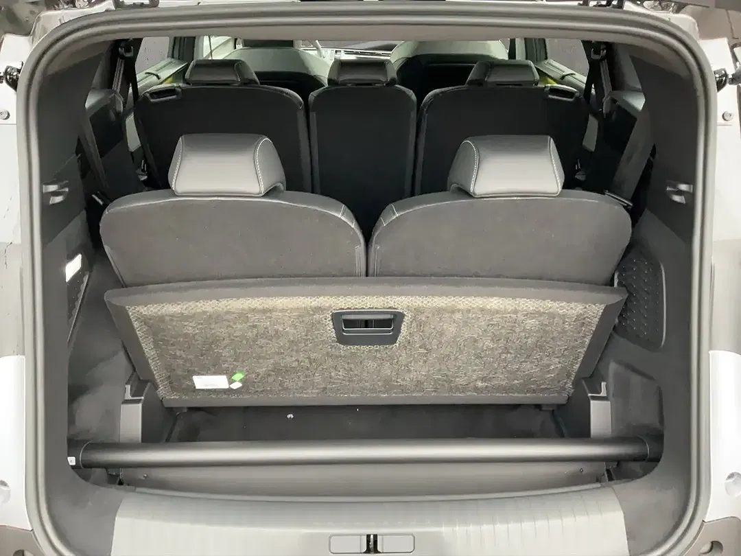 Peugeot 5008 - Thumbnail 14