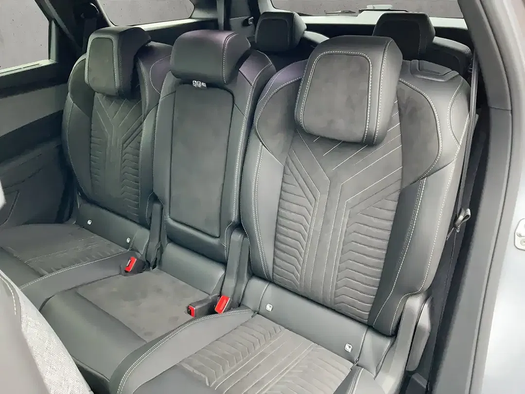 Peugeot 5008 - Thumbnail 8