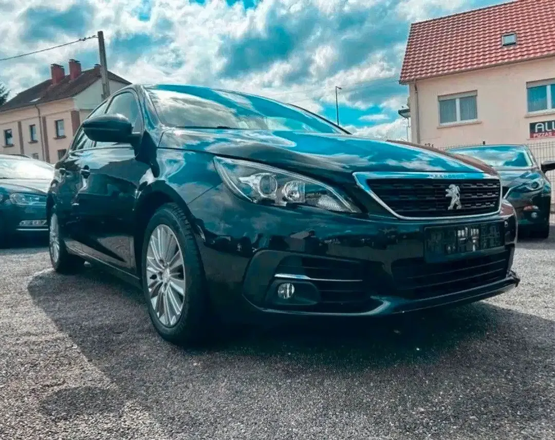 Peugeot 308 - Thumbnail 6