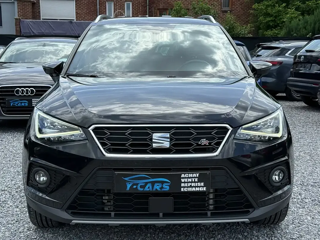 SEAT Arona - Thumbnail 2