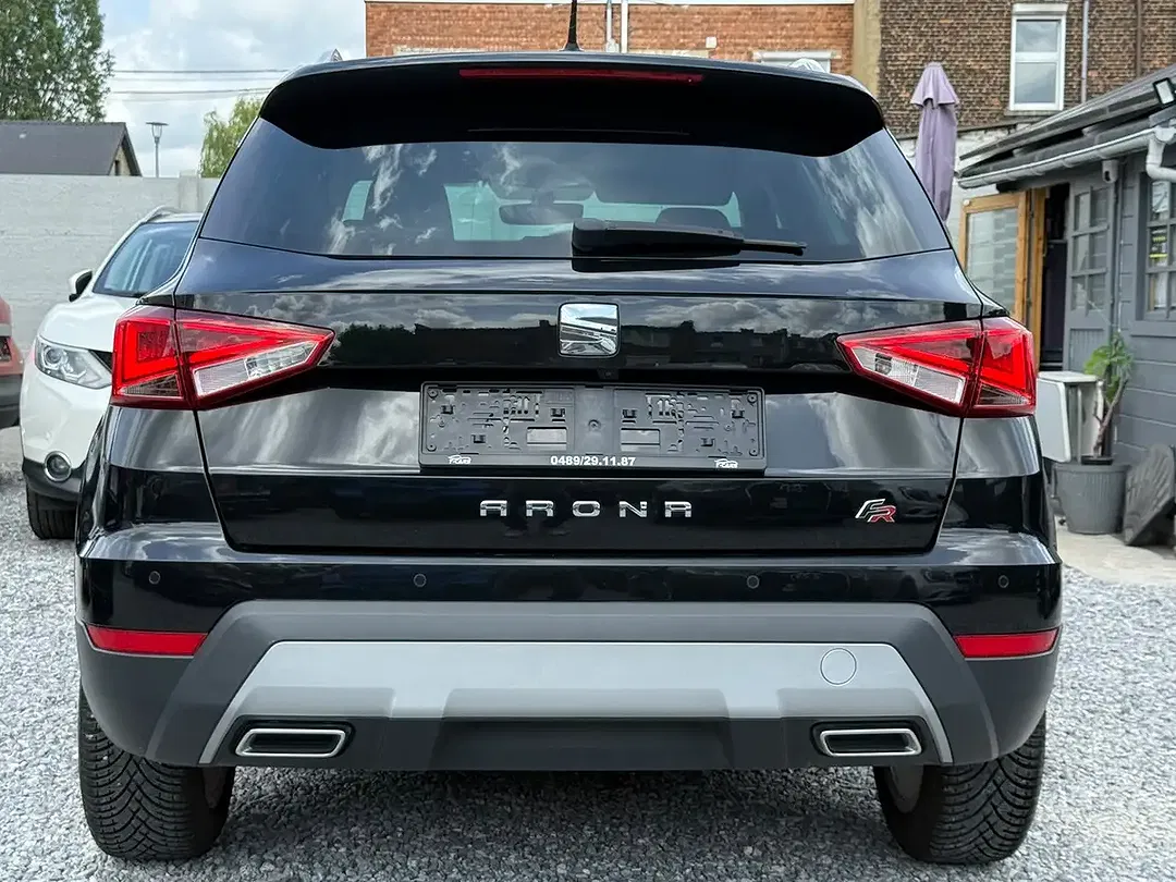SEAT Arona - Thumbnail 5