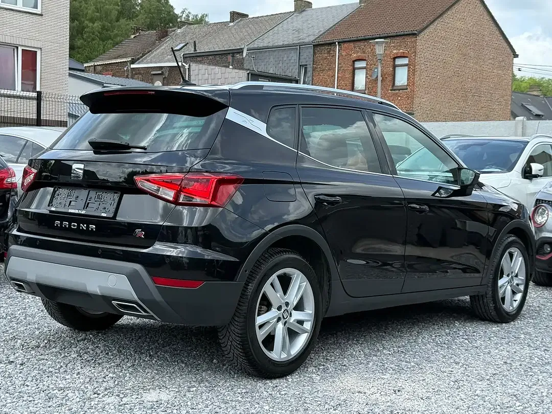 SEAT Arona - Thumbnail 6