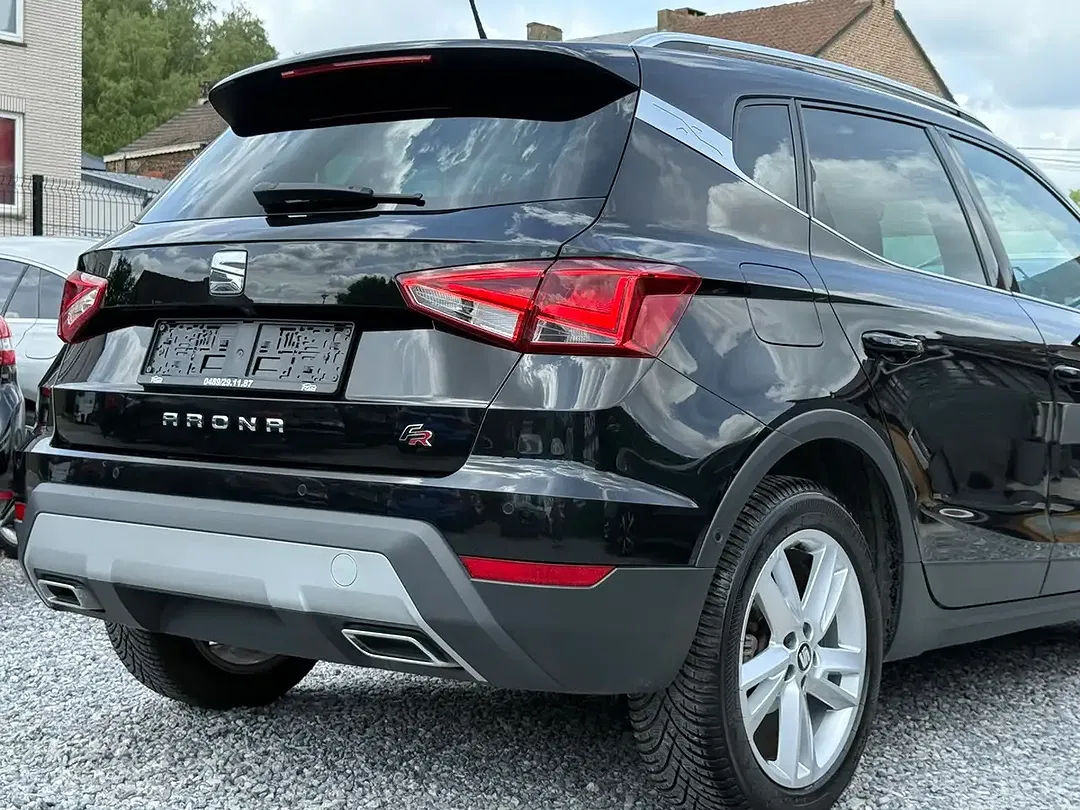 SEAT Arona - Thumbnail 9