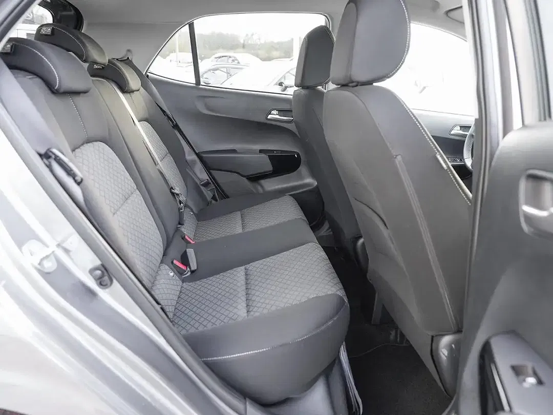 Kia Picanto - Thumbnail 11
