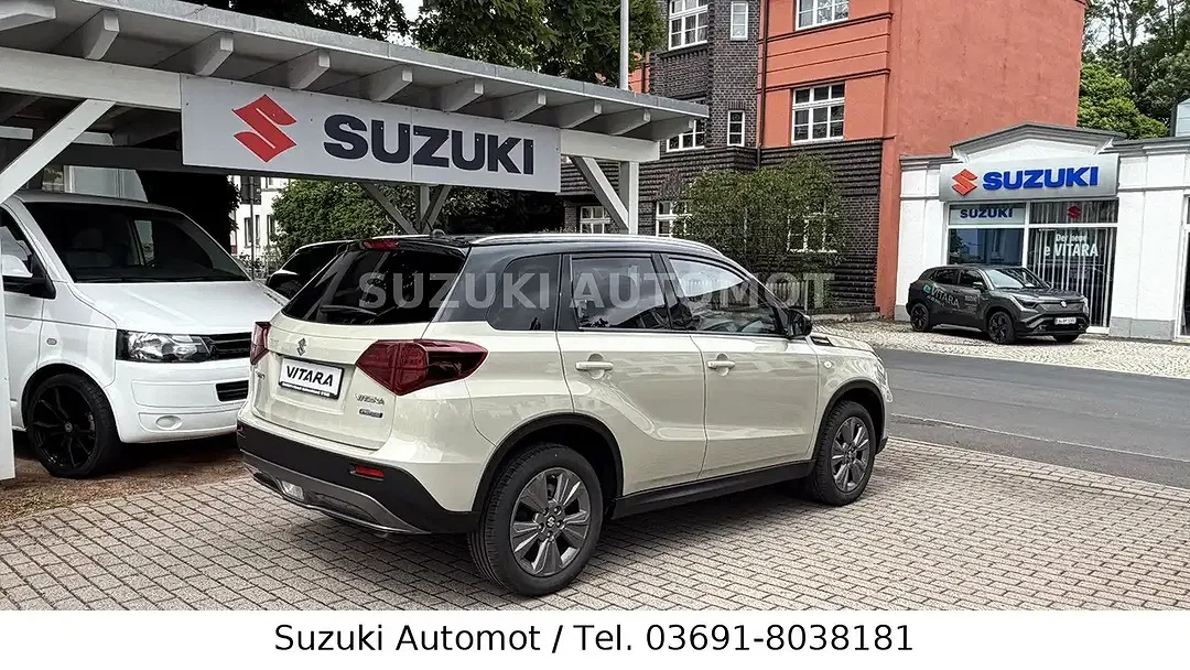Suzuki Vitara - Thumbnail 3