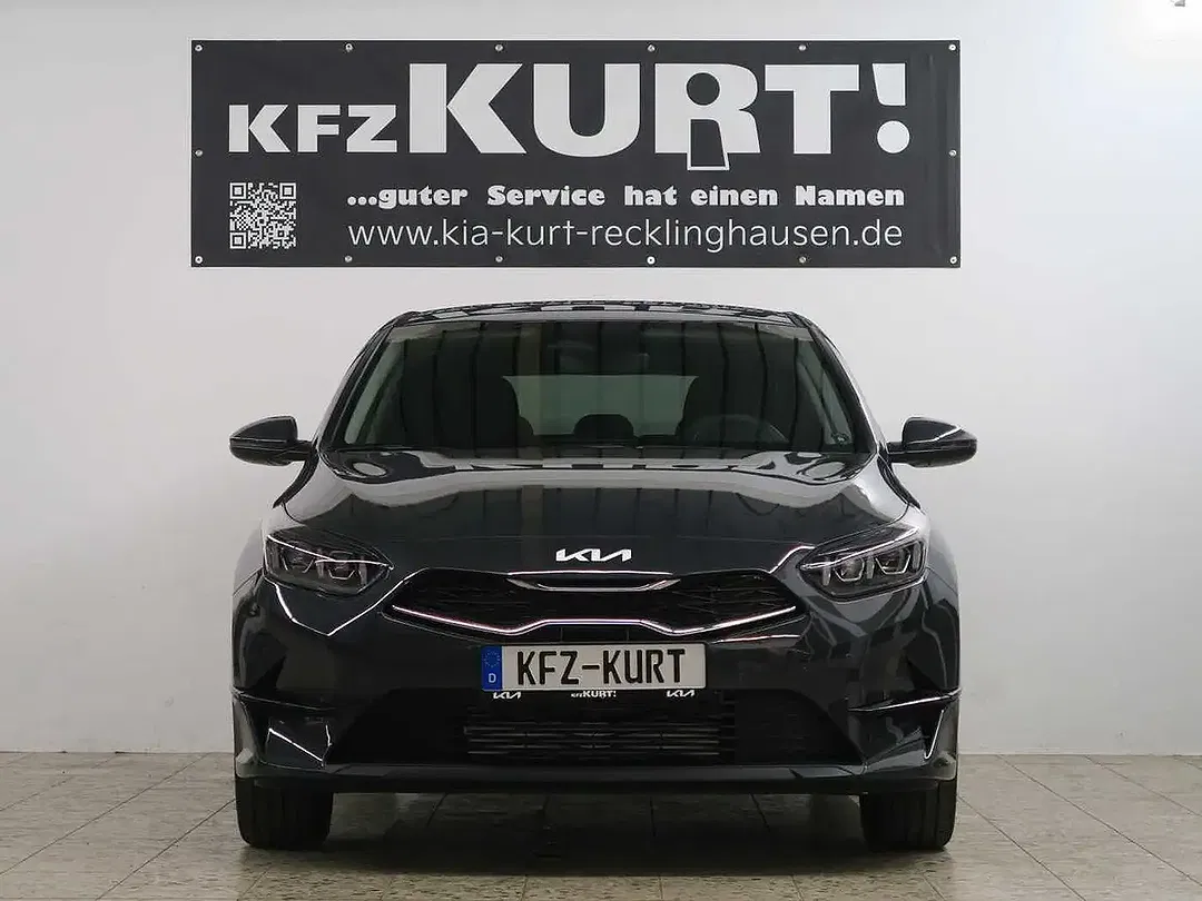 Kia Ceed / cee'd - Thumbnail 2