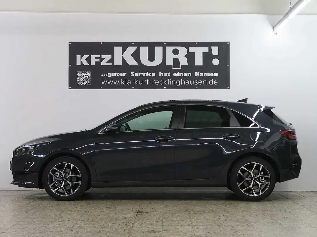Kia Ceed / cee'd - Thumbnail 3