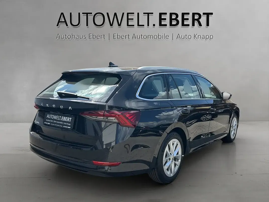 Skoda Octavia - Thumbnail 5