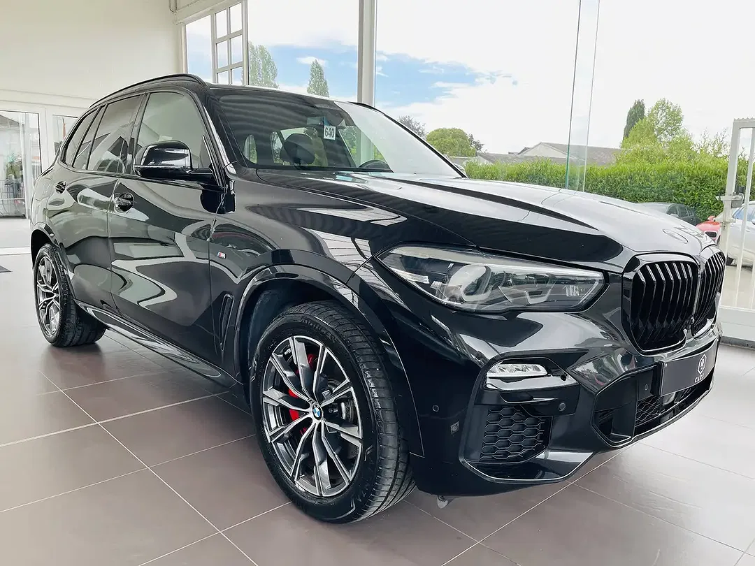 BMW X5 - Thumbnail 3