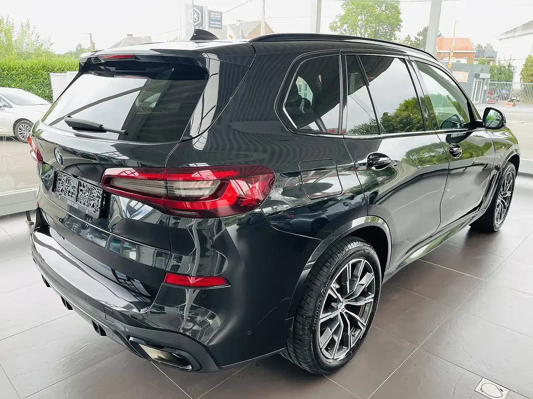 BMW X5 - Thumbnail 6