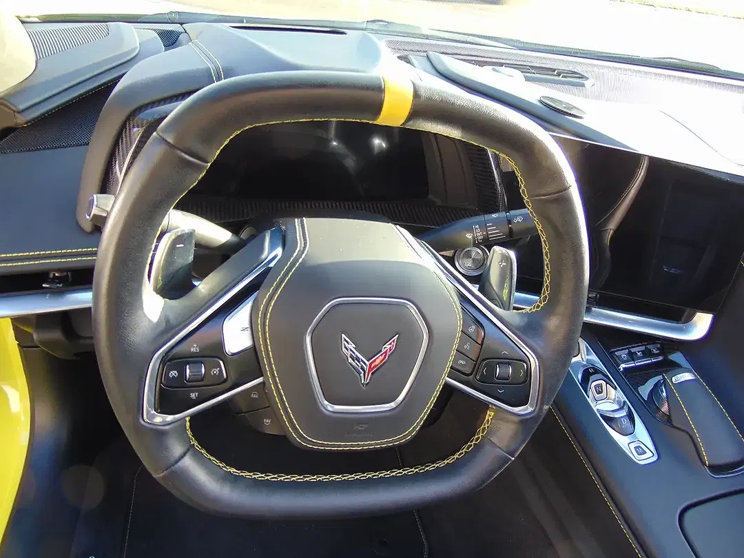 Corvette C8 - Thumbnail 8