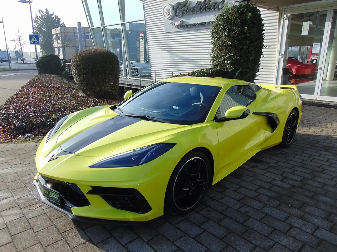 Corvette C8 - Thumbnail 5