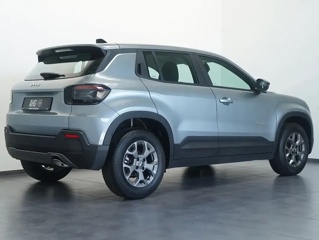 Jeep Avenger - Thumbnail 3