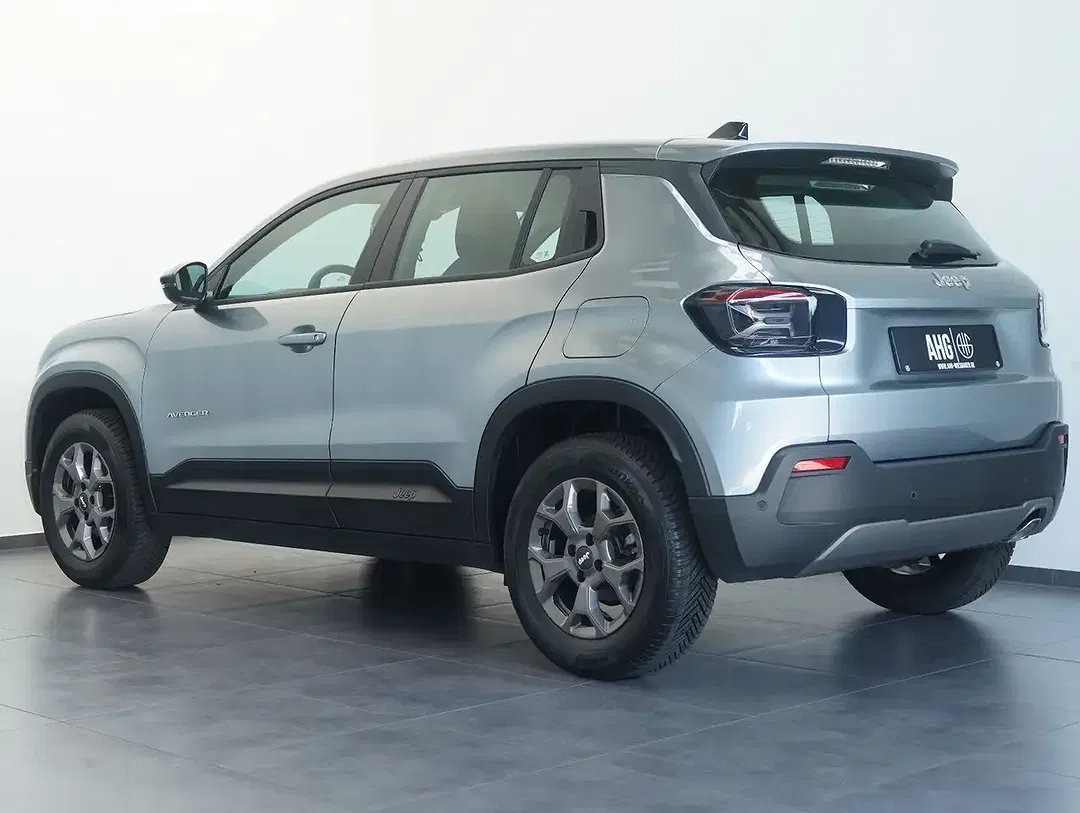 Jeep Avenger - Thumbnail 4