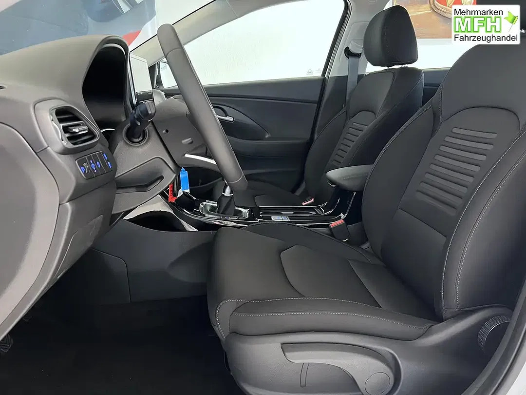 Hyundai i30 - Thumbnail 7