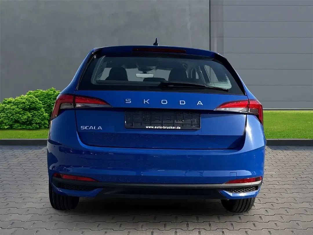 Skoda Scala - Thumbnail 3